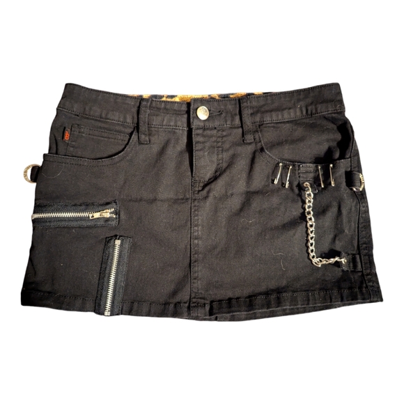 Royal Bones Small Chain Safety Pin Black Mini Skirt - Picture 6 of 9